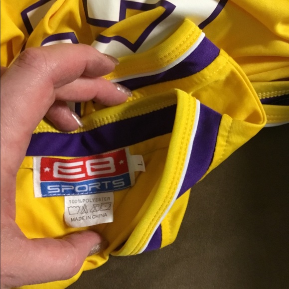 NBA Los Angeles #24 Jersey - Picture 3 of 7